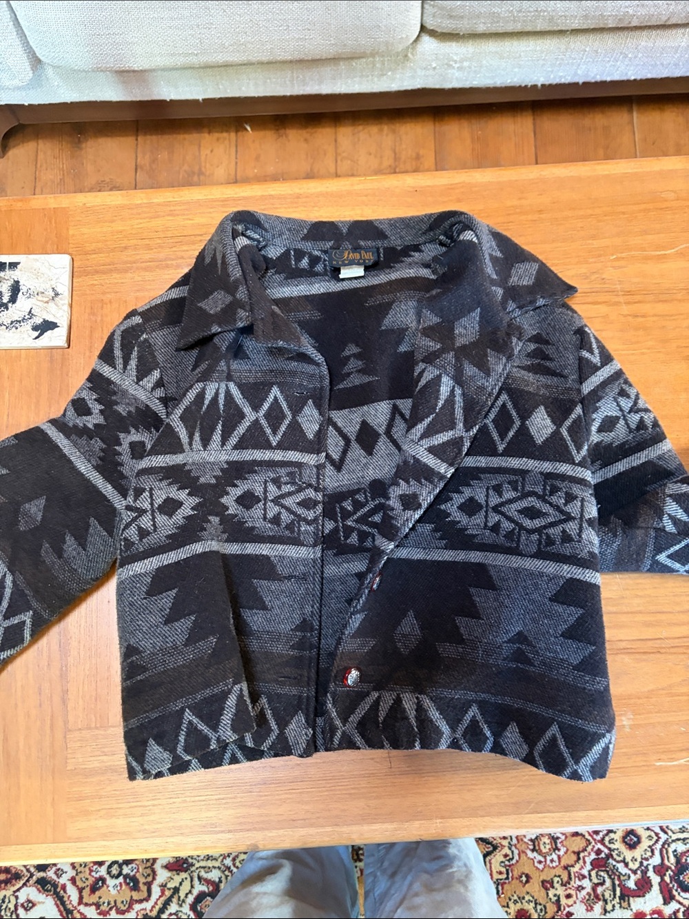 Southwestern Pattern Button-Up Jacket in Charcoal & Gray - Picture 2 of 4